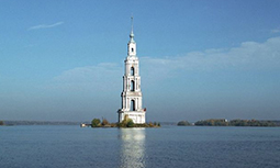 Калязин - плавающая колокольня Никольского собора