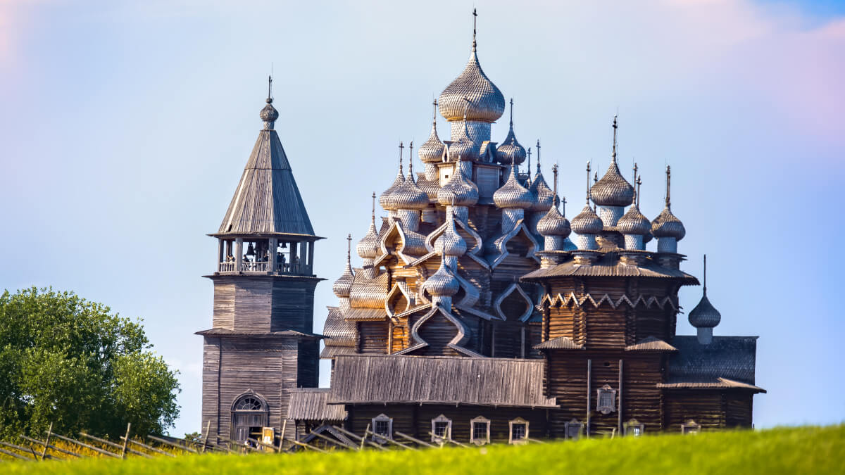 

Святой треугольник: Кижи + Валаам + Соловки на 7 дней