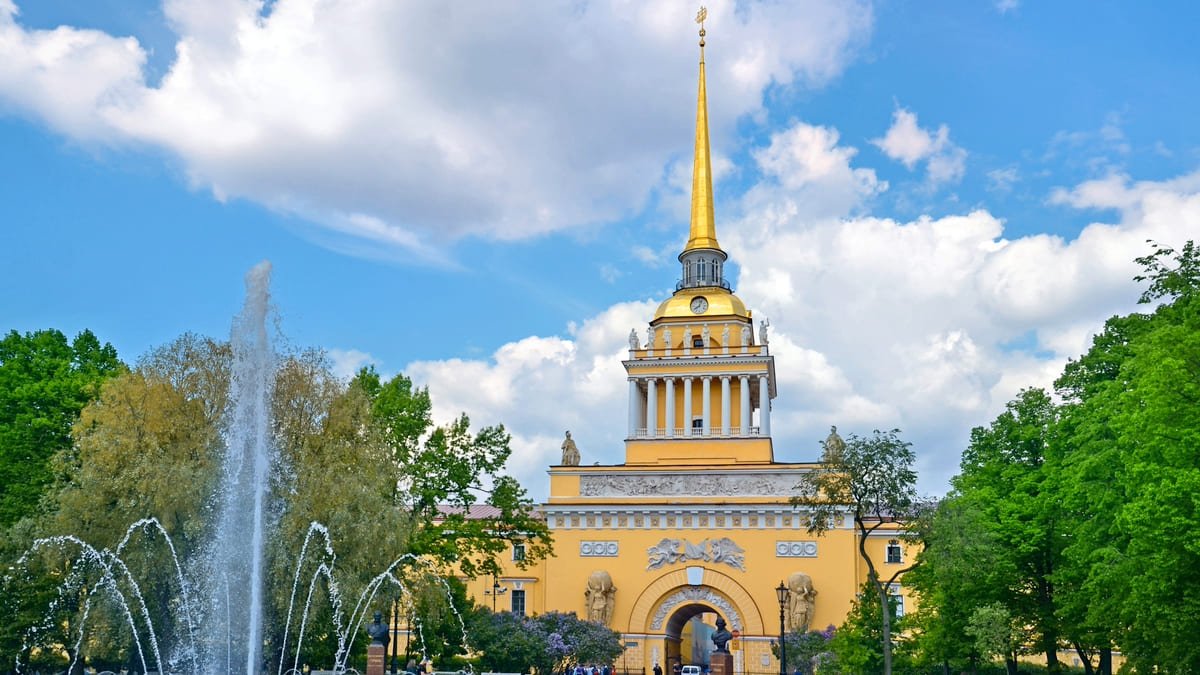 

Многоликий Петербург и неизвестный Выборг (лето, отель 3*)