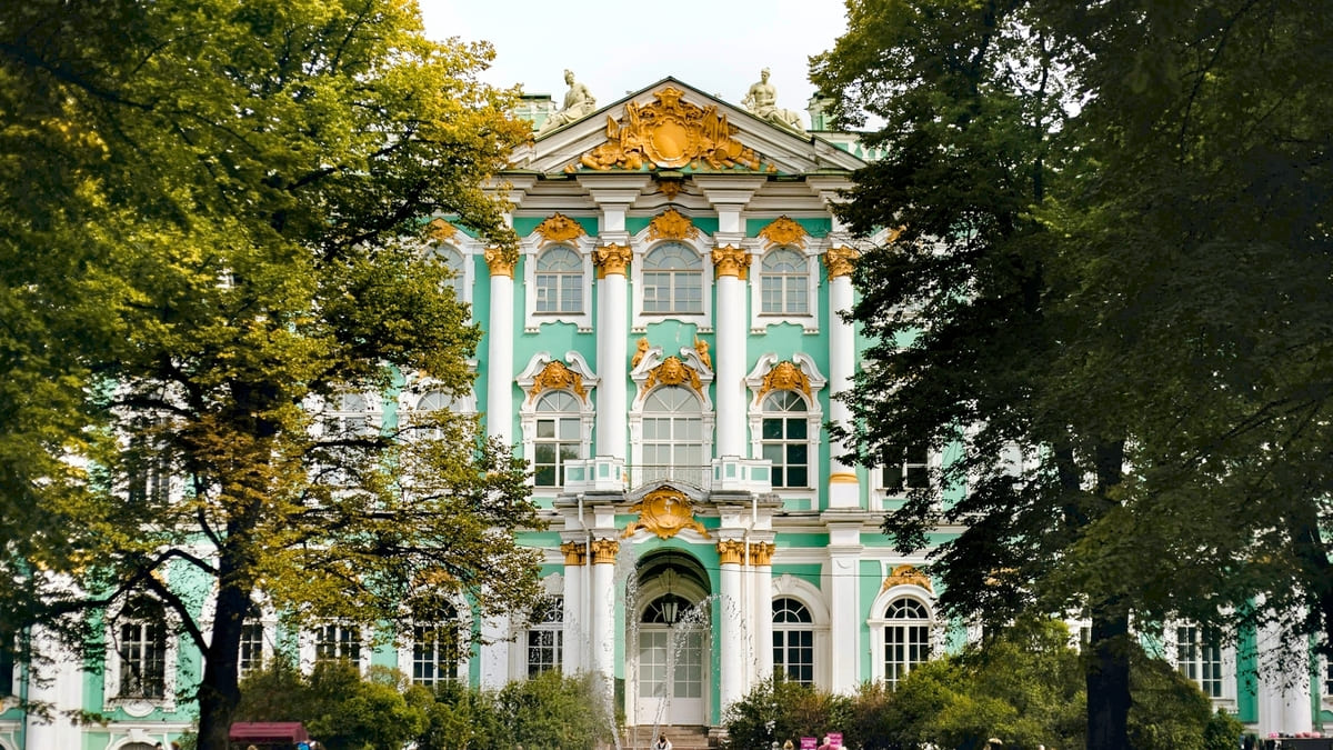 

День России в Петербурге