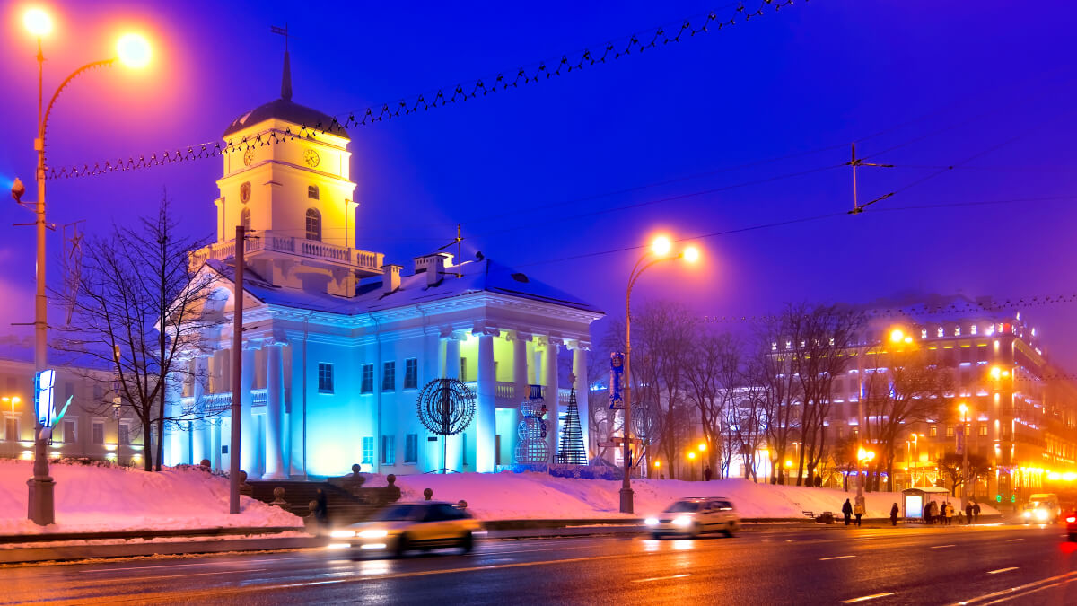 

Рождественские краски Минска и старинных замков