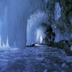Ольхон-ледяная пещера