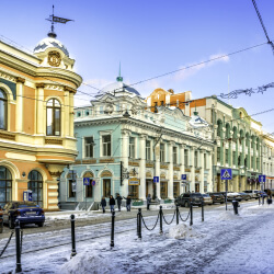 Рождественская улица зимой