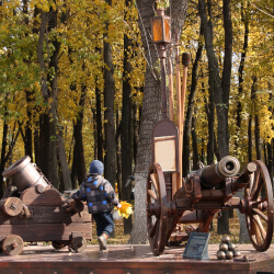 Рязань-экспонаты музея артиллерии