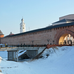 Стена кремля зимой